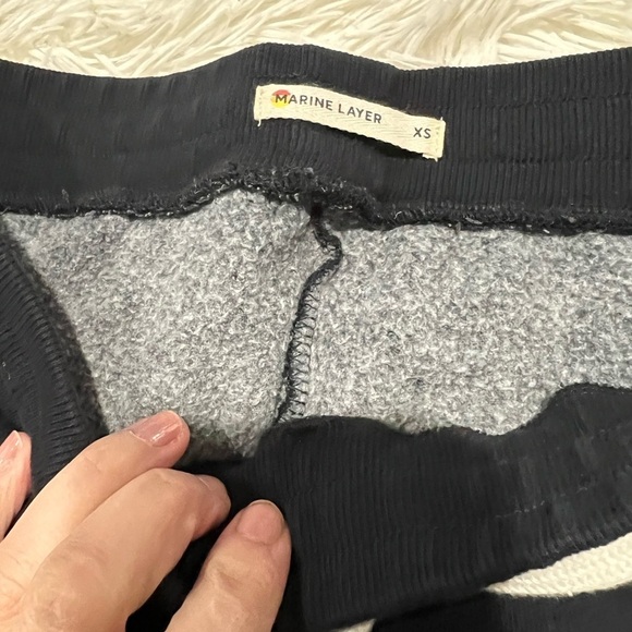 Marine Layer Pants Cropped Pants - Size XS - Picture 2 of 5